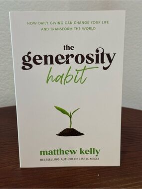 The Generosity Habit by Matthew Kelly - White & Green Paperback Book
